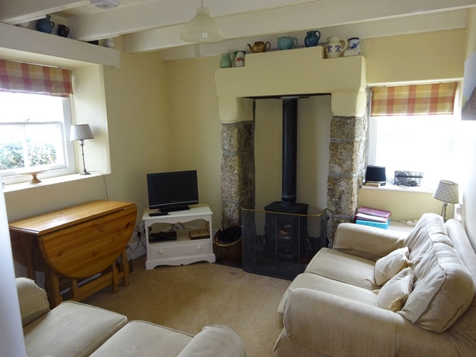 The lounge at Treeve Moor Cottage